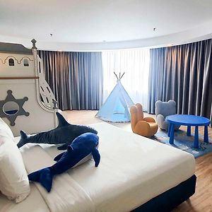 Premiere Hotel